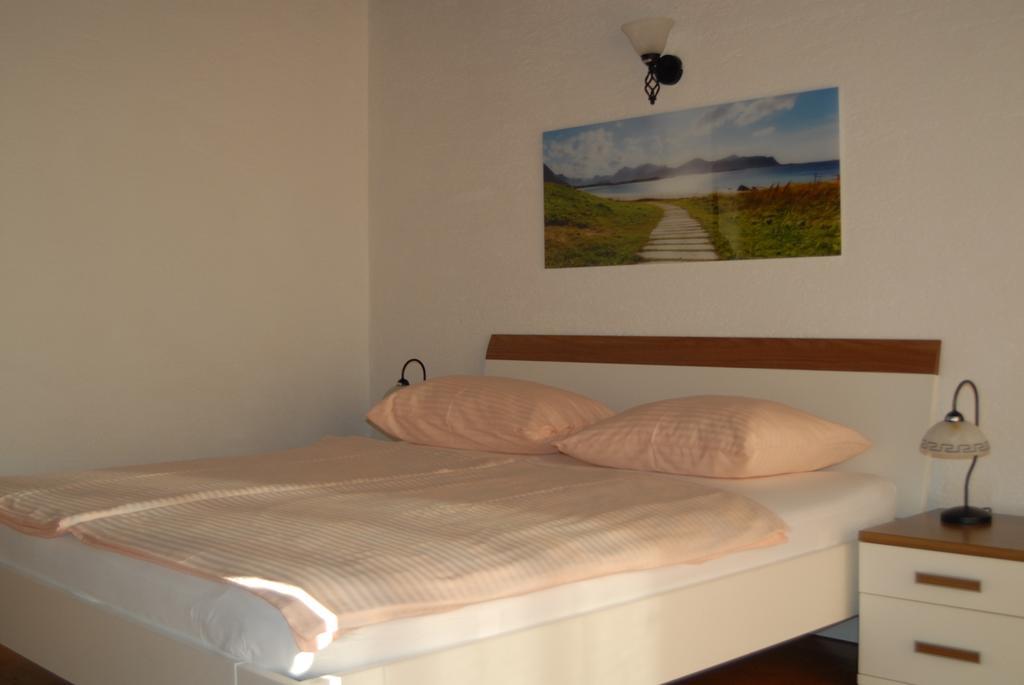 Apartments Karabaic Punat Ngoại thất bức ảnh